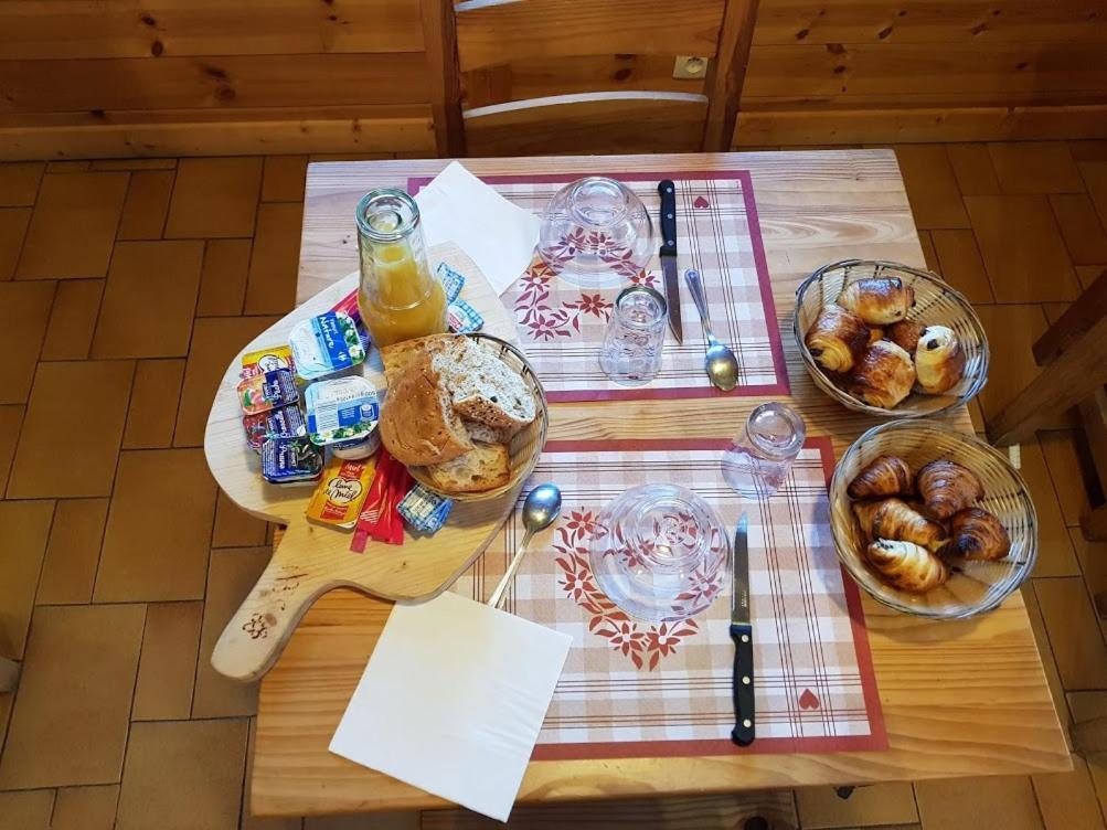 Auberge La Coulette Vars  Exteriér fotografie
